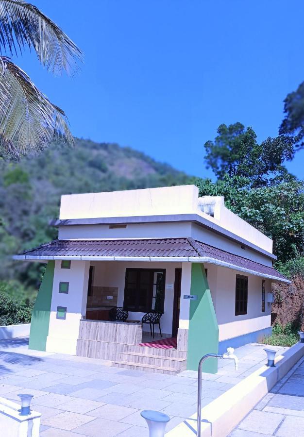 Forest And River Edge Resort Kannur Exterior foto